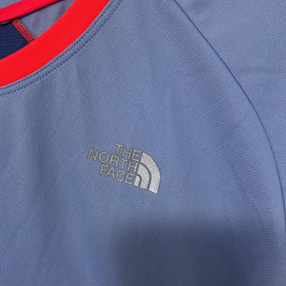 North Face technical long sleeve shirt - Picture 2 of 5